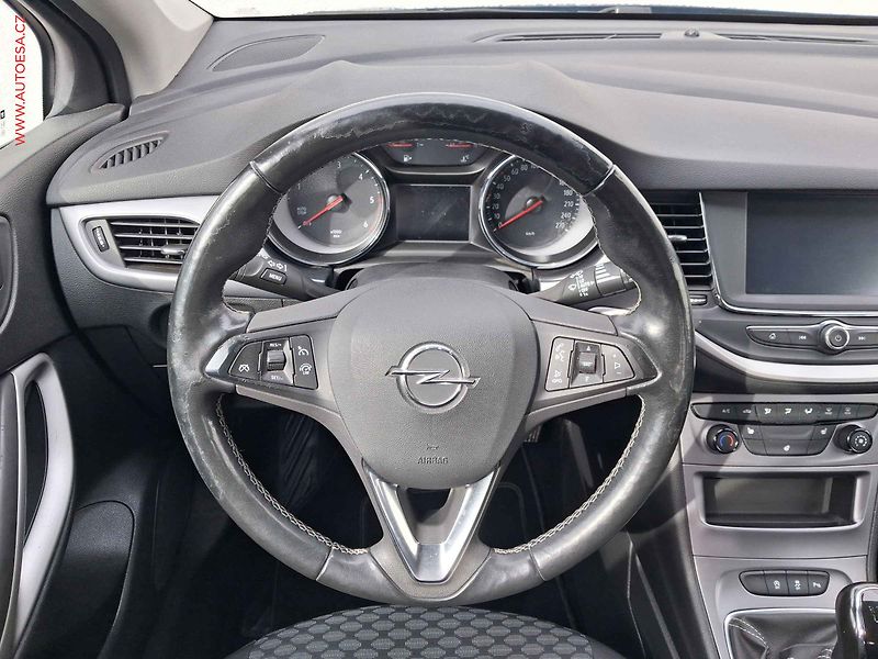 Opel Astra (2022) 1.5 CDTi, Bussines, navi, - fotka 11 z 17