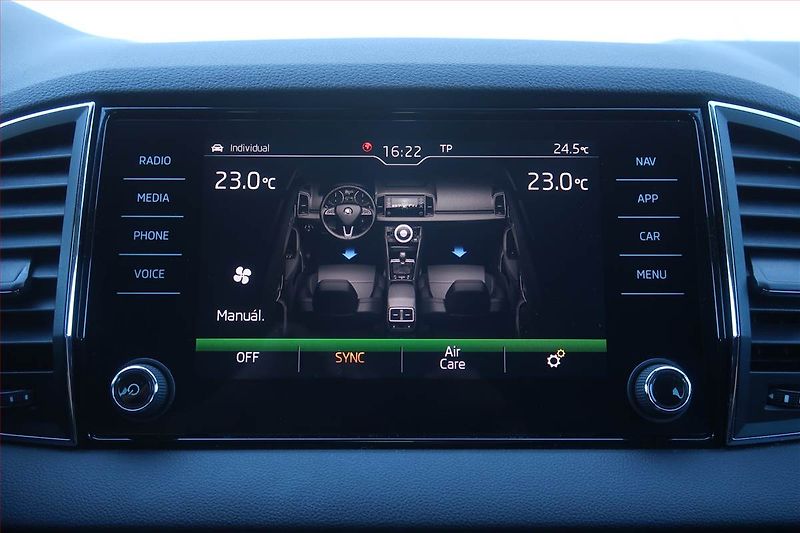 Škoda Karoq (2018) 2.0 TDI, 4X4, Automat, Kůže - fotka 19 z 26