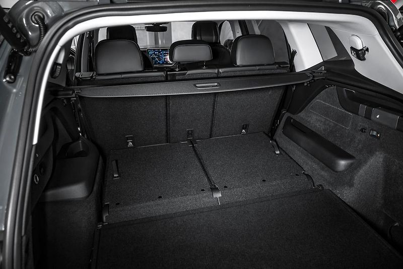 Volkswagen Tayron 2,0TDI DSG 7míst Matrix Ergo 3 - fotka 19 z 20