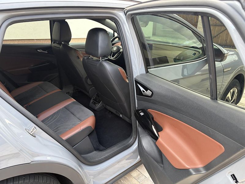 Volkswagen ID.4 (2021) Pure Performance 52kwh, Matrix - fotka 11 z 13