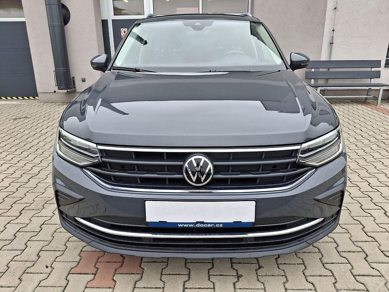Volkswagen Tiguan (2021) 1.5 TSI Life Business, ZÁRUKA - fotka 3 z 34