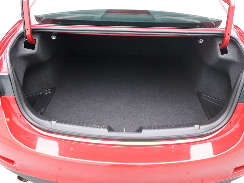 Mazda 6 2.0 107kW Center-Line 1.Maj. - fotka 10 z 30
