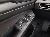 Volkswagen Golf (2023) 1.5 TSI - náhled 19