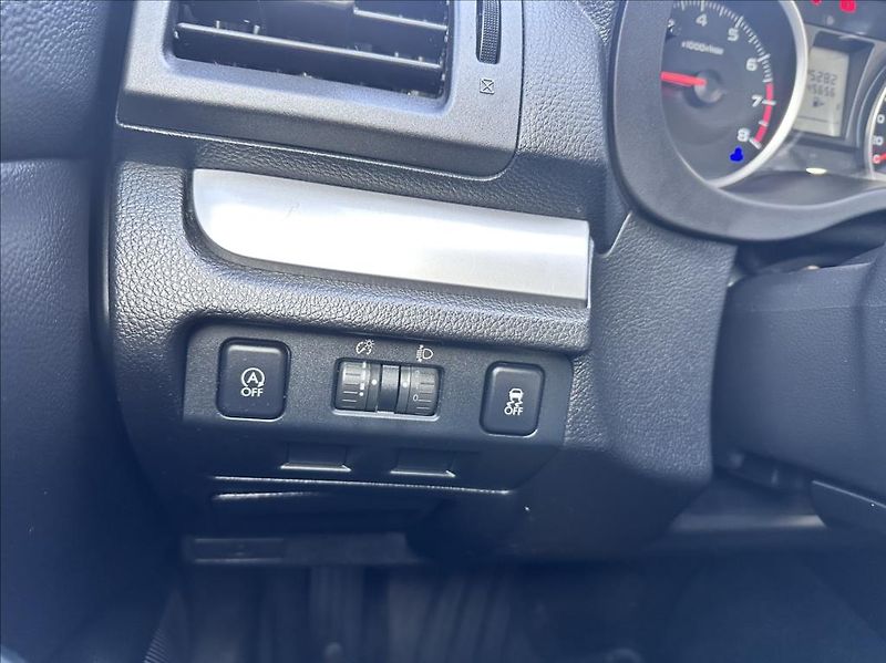 Subaru XV 2,0 i 4x4 1.majitel - fotka 20 z 24