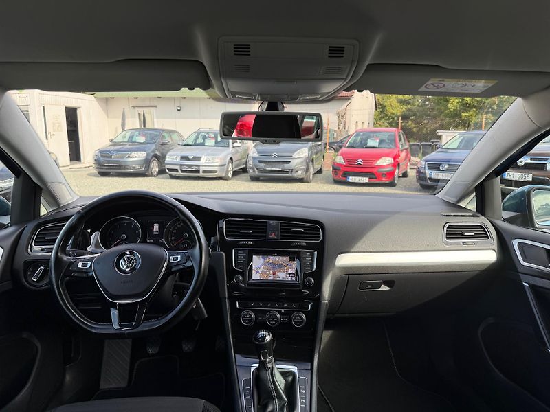 Volkswagen Golf 1.4 TSI CUP - fotka 7 z 13