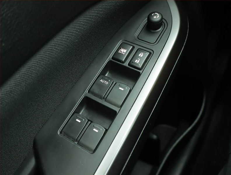 Suzuki Vitara (2021) Premium 1.4 BoosterJet - fotka 14 z 15