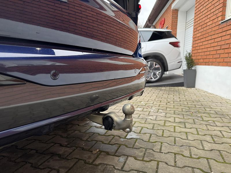 BMW X7 40i-INDIVID-MASÁŽE-R22-TAŽ. - fotka 46 z 47