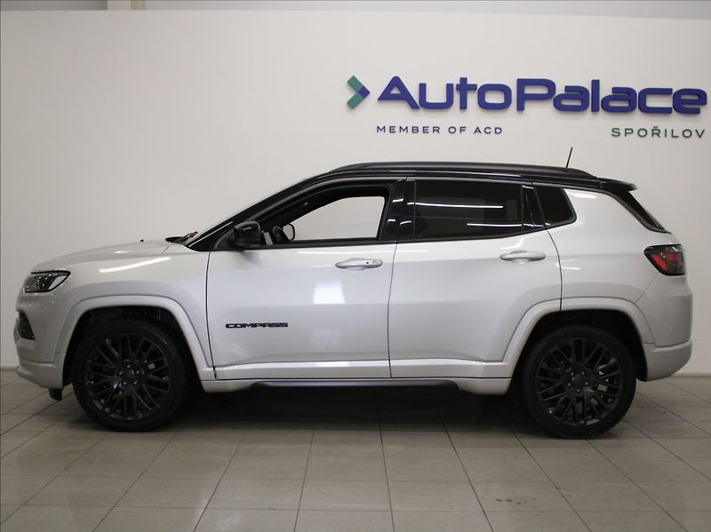 Jeep Compass 1,3 T 110kW AT S Výprodej! - fotka 5 z 30