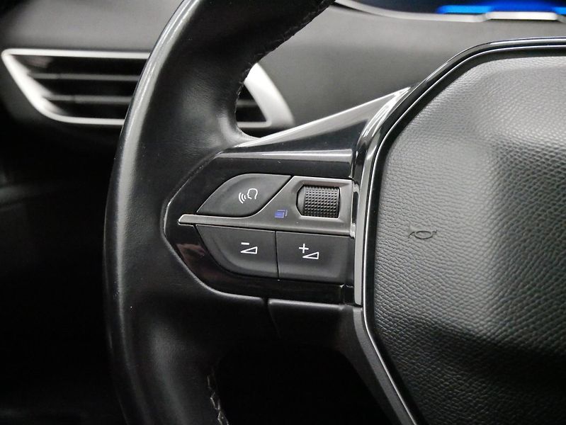 Peugeot 5008 - fotka 16 z 30