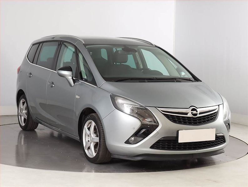 Opel Zafira (2014) 1.6 CDTI, Navi, Tempomat - fotka 1 z 21