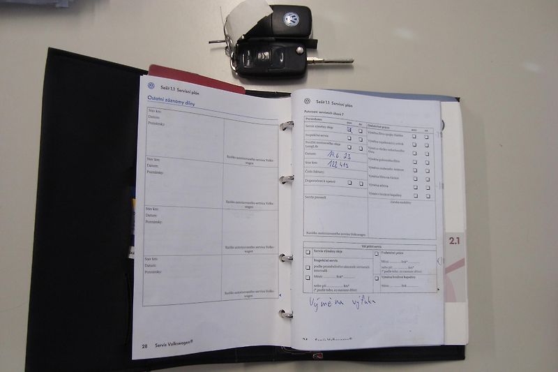 Volkswagen Polo (2006) 1.4i 16V, ČR, Servisní kniha - fotka 69 z 71