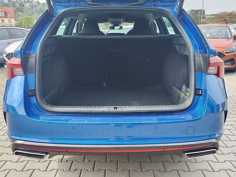 Škoda Octavia 2.0 TDI/147kW RS DSG 4x4 - fotka 9 z 33