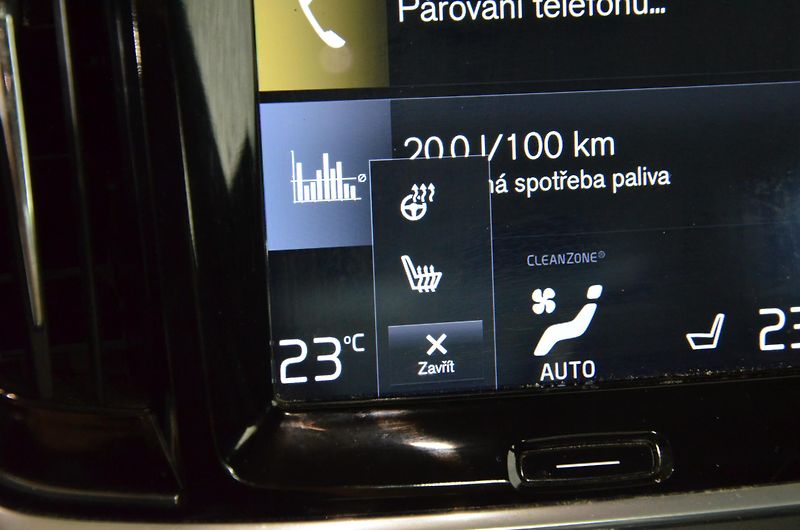 Volvo S90 (2018) D3 - fotka 14 z 18