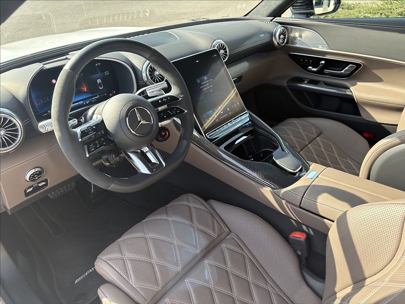 Mercedes-Benz SL 4,0 AMG 63 4M+ - fotka 9 z 21