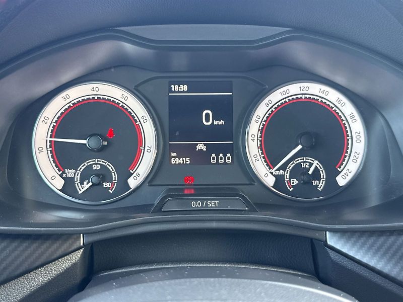 Škoda Scala (2021) 1.5 TSI Monte Carlo - fotka 6 z 32
