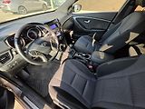 Hyundai i30 (2016) 1,6 GDI 99kW WG - náhled 9