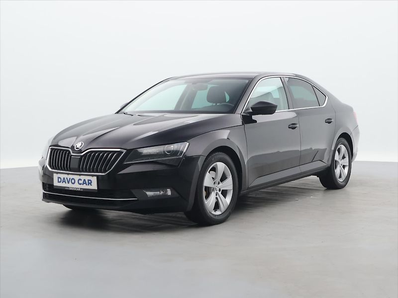 Škoda Superb 1,6 TDI 88kW DSG Aut.klima - fotka 3 z 33
