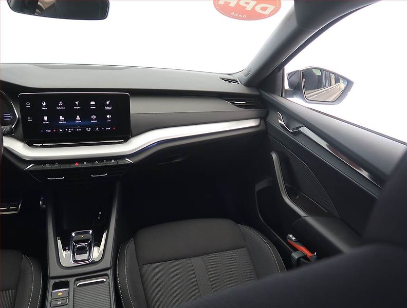 Škoda Octavia (2022) 1.5 TSI, Automat, Serv.kniha - fotka 8 z 29
