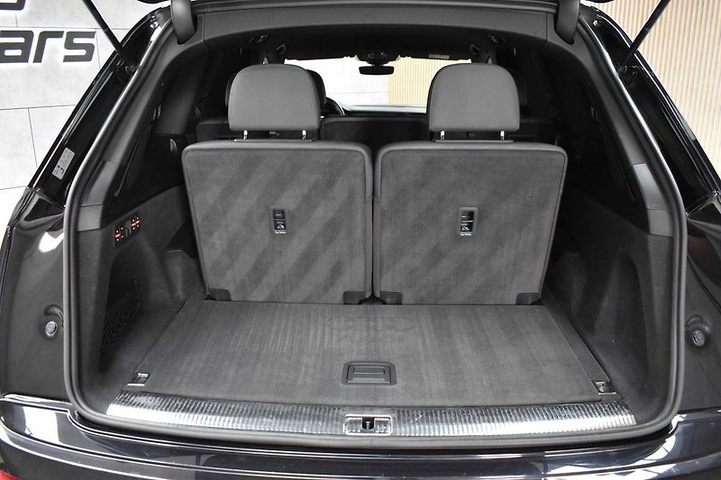 Audi Q7 50 TDI 4x4*S-LINE*7.MÍST*TAŽNÉ - fotka 47 z 51