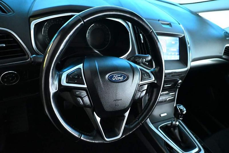 Ford S-MAX (2021) 2.0 WEBASTO Tažné Kamera ECOBL - fotka 13 z 33