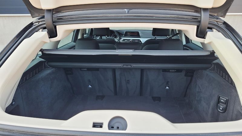 BMW Řada 5 520D manuál - fotka 13 z 25