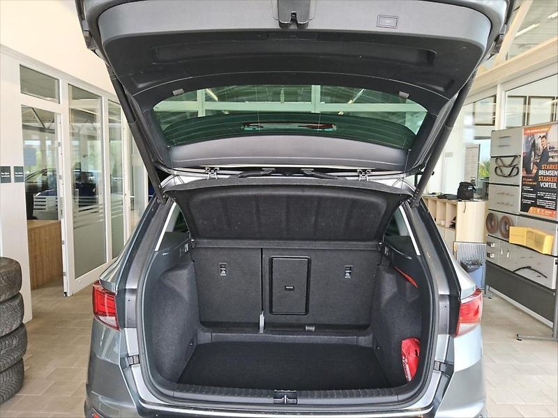 Seat Ateca 2,0 TDI TAŽNÉ WEBASTO KAMERA - fotka 5 z 10