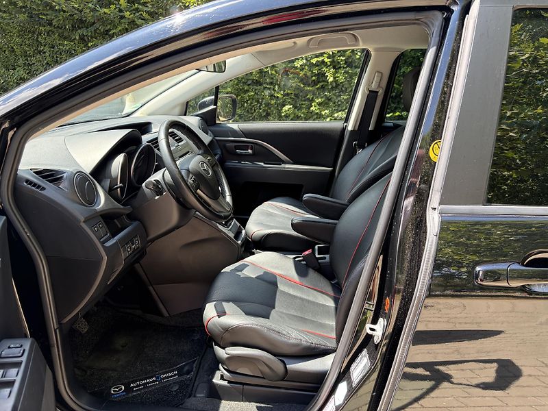 Mazda 5 2.0 Sports-Line - fotka 17 z 31