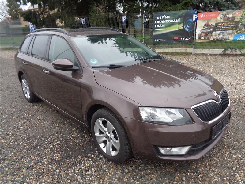 Škoda Octavia (2014) 1,4 - fotka 1 z 19
