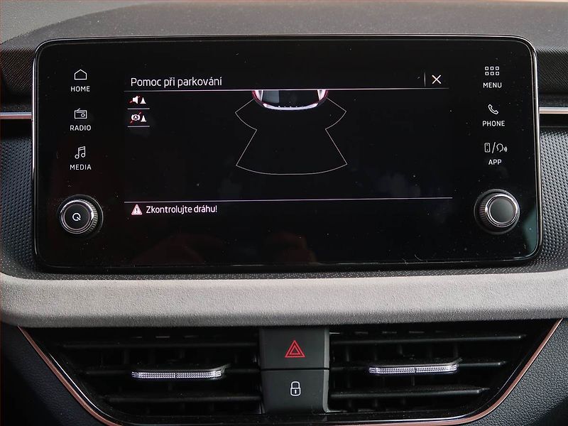 Škoda Scala (2025) 1.0 TSI, Top Selection - fotka 15 z 16
