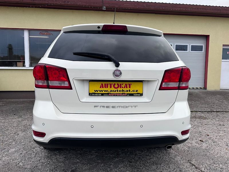 Fiat Freemont (2012) 2.0 M-JTD  7míst/Tempomat - fotka 4 z 39