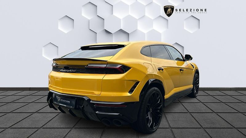 Lamborghini Urus (2026) URUS SE MY26 - fotka 3 z 15