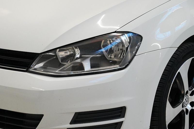 Volkswagen Golf - fotka 9 z 24