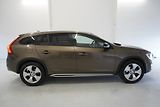 Volvo V60 (2016)  D4 MOMENTUM - náhled 3