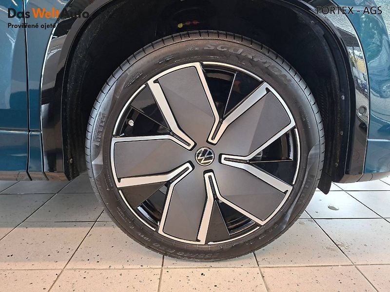Volkswagen Tayron (2025) R-LINE,2.0 TDI,142kW,4x4,Záruk - fotka 34 z 35