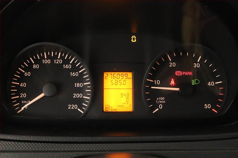 Mercedes-Benz Vito (2011) 110 CDI, Bus, 7Míst - fotka 8 z 11