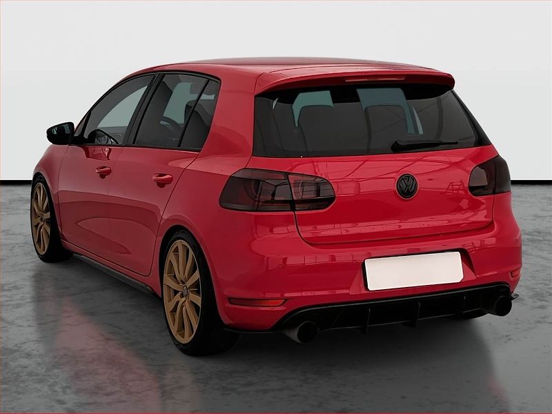 Volkswagen Golf (2010) 2.0 GTI, Serv.kniha, Xenony - fotka 4 z 17