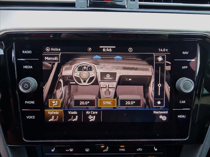 Volkswagen Passat 2.0TDI 147kW 4MOTION DSG Eleg - fotka 32 z 50