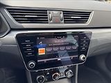 Škoda Superb 2,0 TDI 110kW Style DSG - náhled 32