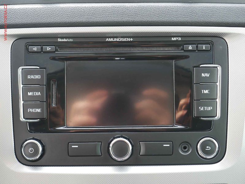 Škoda Octavia (2012) 2.0TDi, DSG - fotka 16 z 16