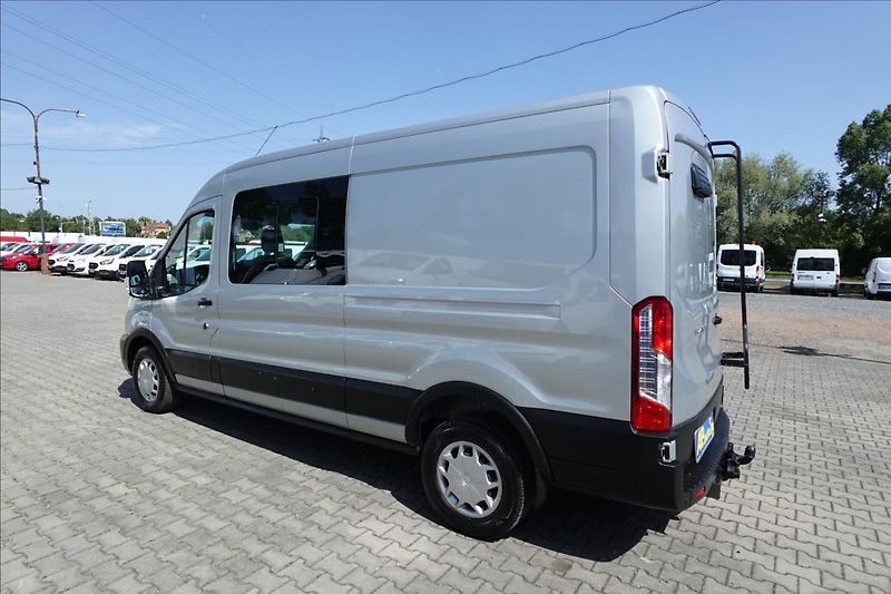 Ford Transit 2,0 TDCi  L3H2 6MÍST KLIMA - fotka 12 z 40