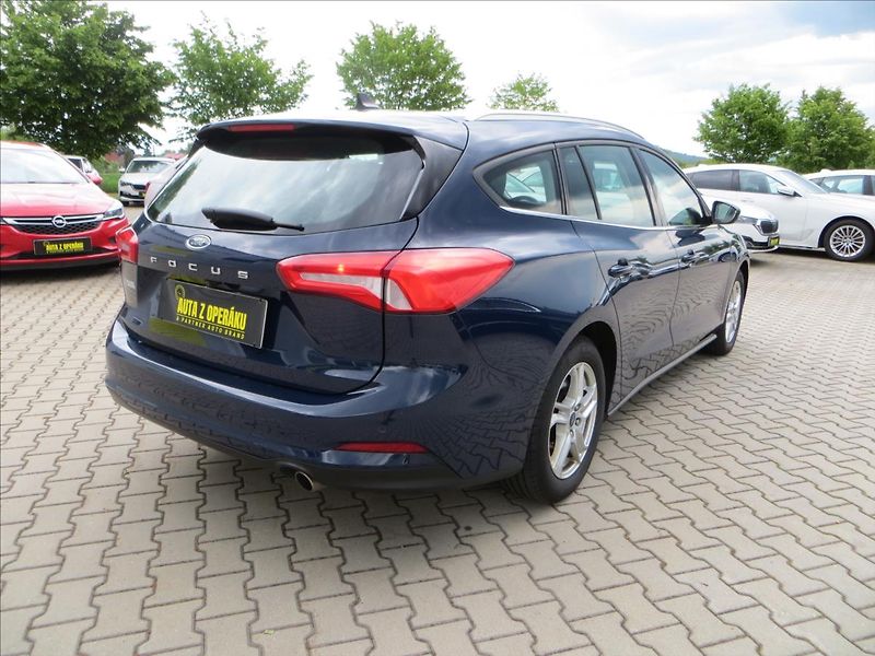 Ford Focus 1,5 TDCi Trend Edition Kamera - fotka 9 z 23