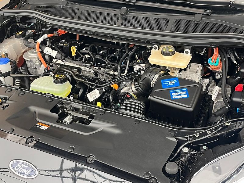 Ford Galaxy 2.5 HEV TITANIUM LED 7míst - fotka 43 z 66