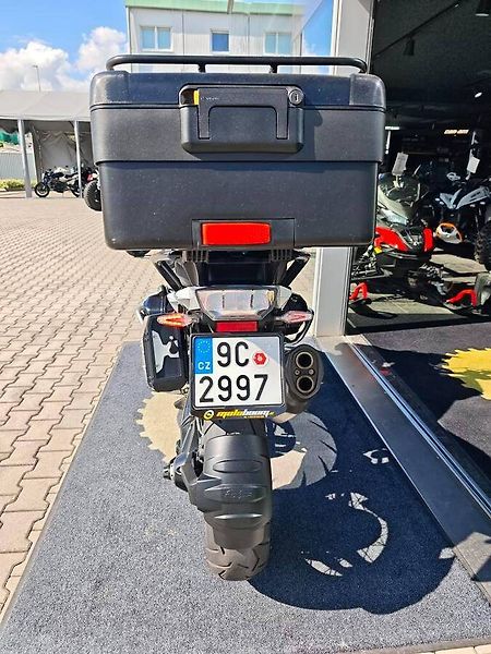 BMW R 1250 GS (2022) Výroční edice 40 let, Plná výb - fotka 5 z 20