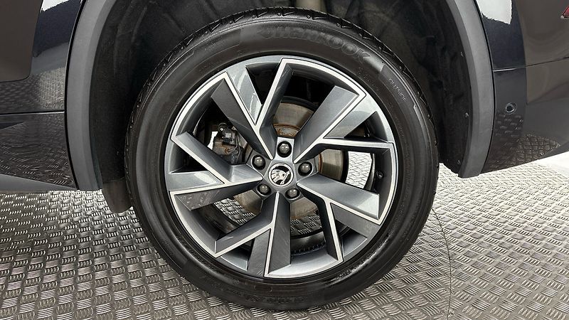 Škoda Kodiaq 2.0 TDI DSG 4x4 Sportline Excl - fotka 19 z 31