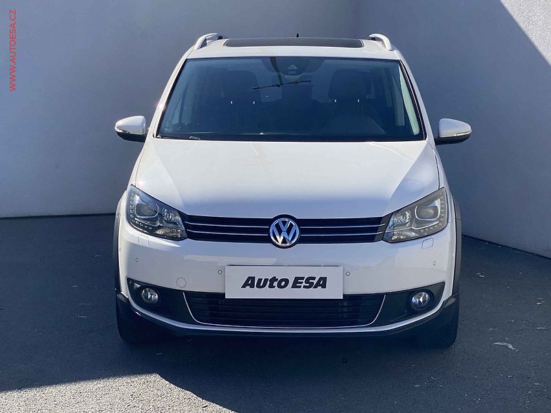 Volkswagen Touran (2011) 1.4 TSi, CROSS, bixen, panor - fotka 2 z 18