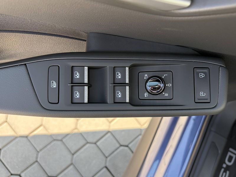 Volkswagen Ostatní (2026) Life 79kWh - fotka 20 z 24