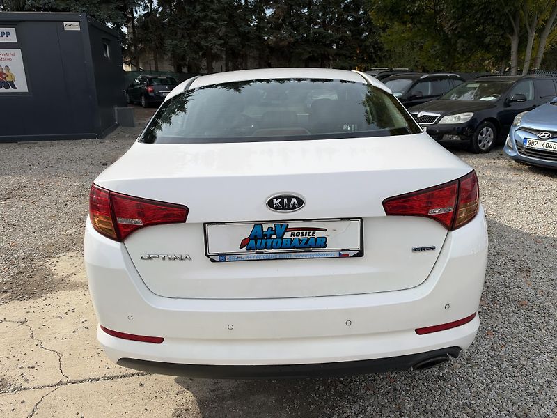 Kia Optima 1,7 CRDi AUTOMAT - fotka 7 z 12