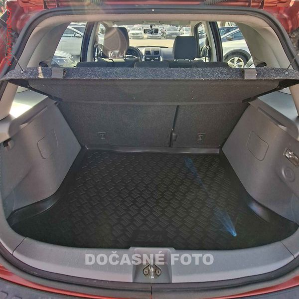 Suzuki SX4 (2011) 1.6i 4x4, 1.maj,ČR, AC - fotka 7 z 17