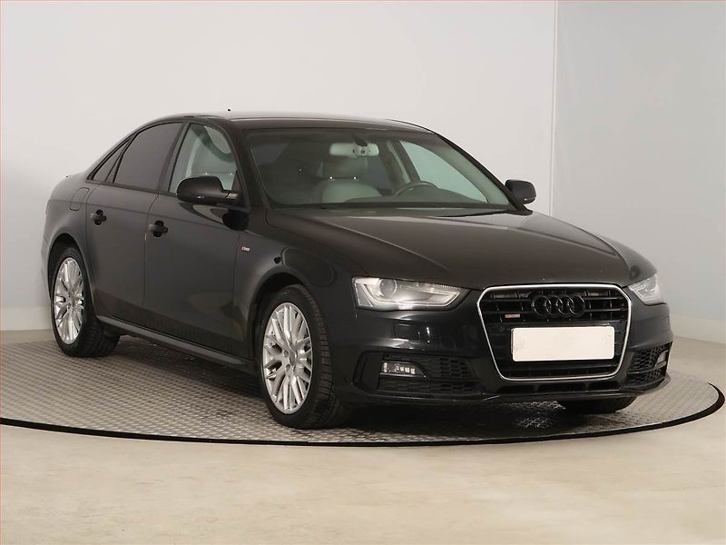 Audi A4 (2015) 2.0 TDI, Automat, Navi - fotografie inzerátu