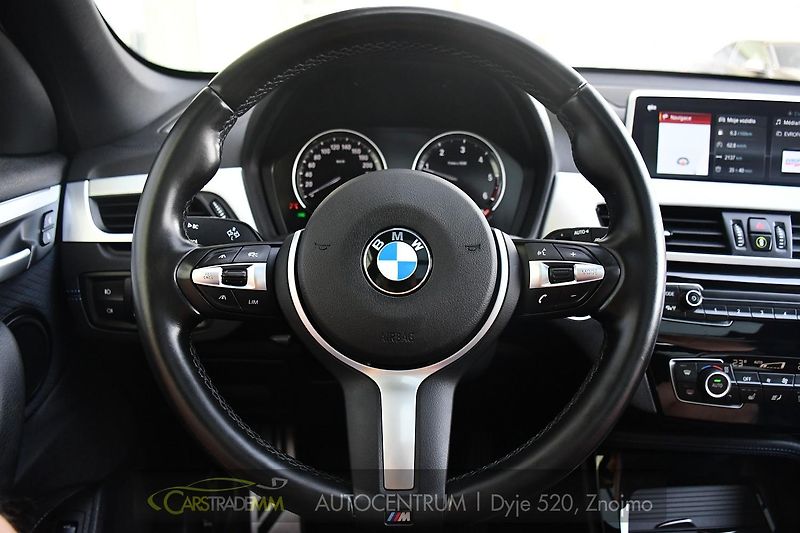 BMW X1 xDrive20d M-SPORT ČR - fotka 27 z 52
